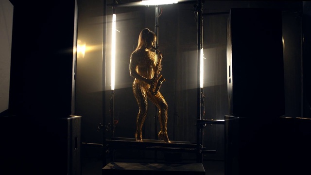 Video Reference: Art, Performing arts, Sculpture, Entertainment, Fashion design, Event, Artist, Metal, Darkness, Performance art