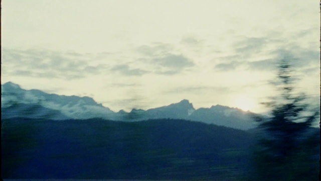 Video Reference: Cloud, Sky, Atmosphere, Mountain, Natural landscape, Sunlight, Cumulus, Tree, Plant, Landscape