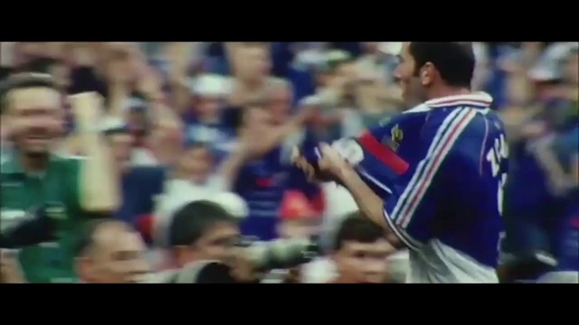 Video Reference: Sports uniform, World, Gesture, Player, Jersey, Fan, Competition event, Sportswear, Event, Electric blue