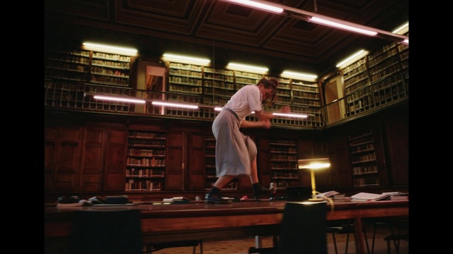 Video Reference: Table, Entertainment, Wood, Stool, Performing arts, Building, Event, Room, Darkness, Performance art