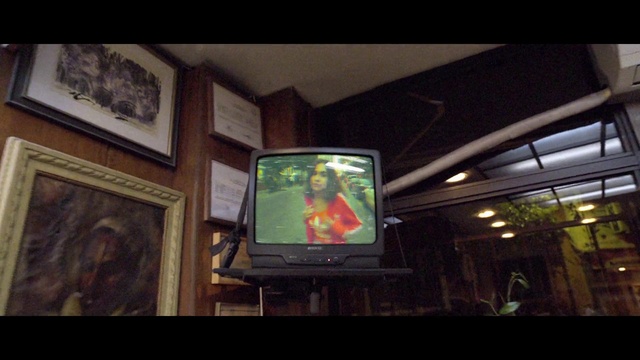 Video Reference: Picture frame, Television, Television set, Flat panel display, Art, Display device, Electronic device, Multimedia, Event, Rectangle