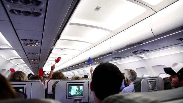 Video Reference: Aircraft cabin, Mode of transport, Air travel, Travel, Window, Airliner, Airline, Public transport, Passenger, Aerospace engineering