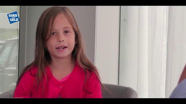 Video Reference: Nose, Cheek, Skin, Lip, Eyebrow, Smile, Facial expression, Eyelash, Flash photography, Jaw