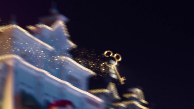 Video Reference: Musical instrument, Plant, Entertainment, Font, Sky, Event, Electric blue, Darkness, Performing arts, Macro photography