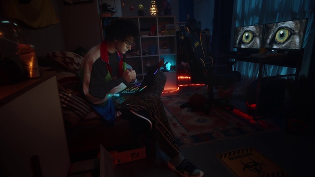 Video Reference: Fun, Darkness, Room, Games, Video game software, Event, Fictional character, Pc game, Action-adventure game, Fiction