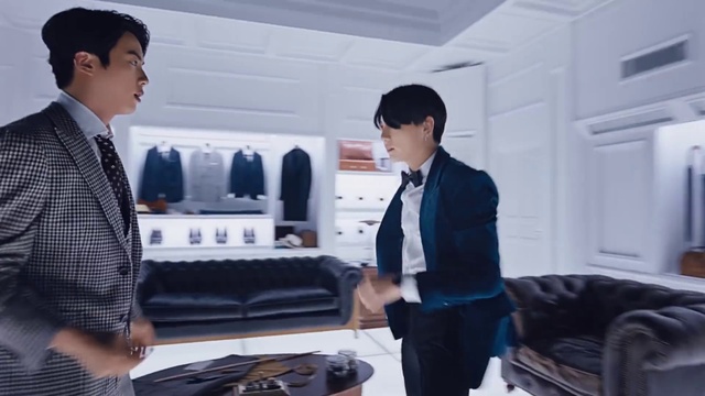 Video Reference: Automotive design, Dress shirt, Table, Gesture, Interior design, Engineering, White-collar worker, Fashion design, Eyewear, Tableware