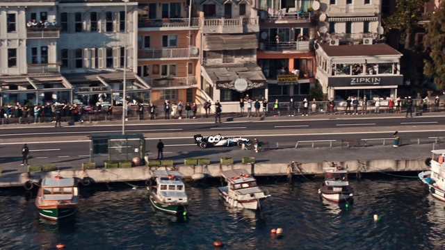 Video Reference: Water, Boat, Building, Watercraft, Vehicle, Window, Light, Infrastructure, Boats and boating--Equipment and supplies, Body of water