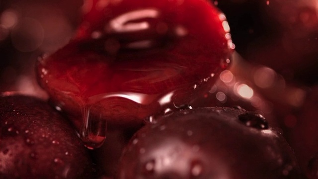 Video Reference: Plant, Liquid, Flower, Water, Christmas ornament, Automotive lighting, Fruit, Petal, Pink, Tree