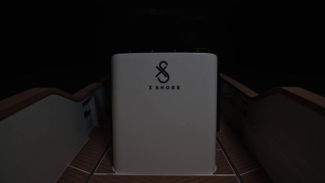 Video Reference: Netbook, Granny smith, Communication Device, Gadget, Grey, Font, Audio equipment, Mobile phone, Portable communications device, Gas