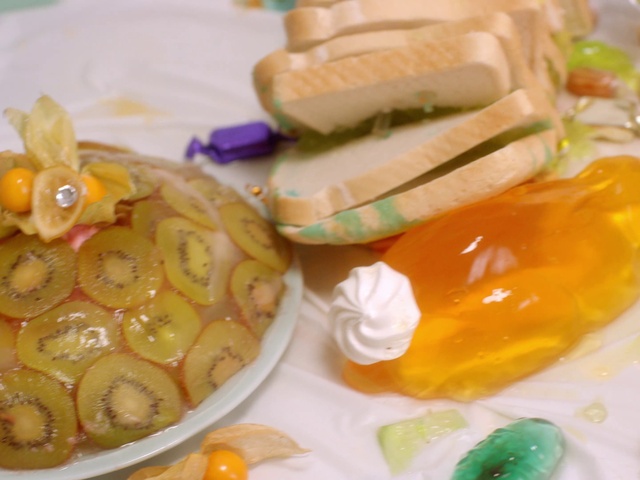 Video Reference: Food, Ingredient, Recipe, Cuisine, Dish, Fast food, Egg yolk, Finger food, Junk food, Sweetness