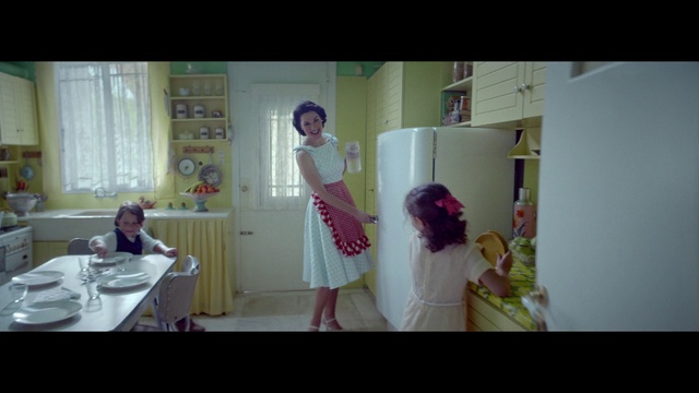 Video Reference: One-piece garment, Fashion design, Happy, Table, Event, Magenta, Curtain, Formal wear, Waist, Tableware