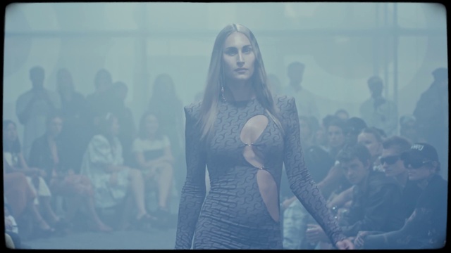 Video Reference: Face, Flash photography, Happy, Entertainment, People, Waist, Electric blue, Fashion design, Fun, Music artist