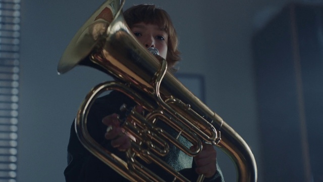 Video Reference: Musical instrument, Musician, Brass instrument, Wind instrument, Music, Woodwind instrument, Music artist, Entertainment, Musical instrument accessory, Art