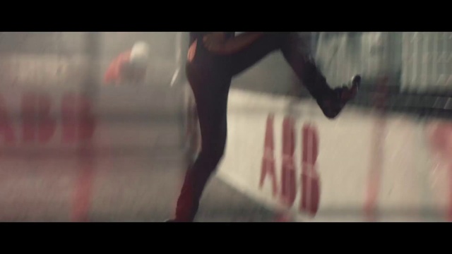 Video Reference: Leg, Cloud, Human body, Flash photography, Gesture, Sky, Knee, Thigh, Tints and shades, Font