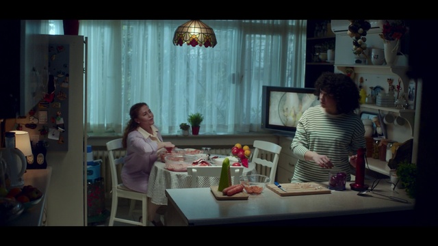 Video Reference: Table, Property, Textile, Lighting, Interior design, Tableware, Houseplant, Flower, Picture frame, Living room