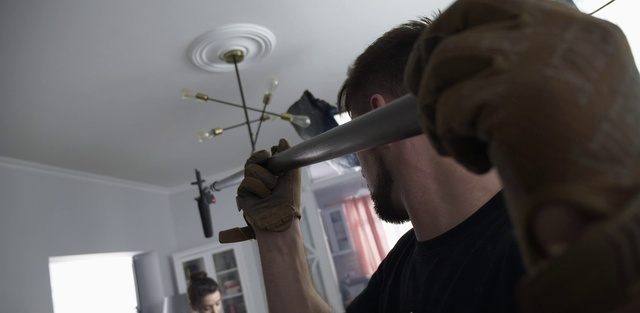 Video Reference: Gesture, Audio equipment, Science, Microphone stand, T-shirt, Picture frame, Eyewear, Ceiling, Event, Painter