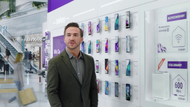 Video Reference: Product, Automotive design, Fashion, Dress shirt, Customer, Blazer, Engineering, Fashion design, Eyewear, Event