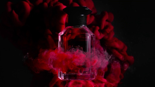 Video Reference: Petal, Purple, Drinkware, Pink, Violet, Magenta, Entertainment, Glass, Event, Electric blue