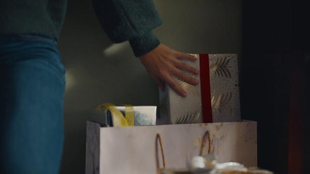 Video Reference: Hand, Sleeve, Gesture, Wood, Paint, Art, Font, Wrist, Artist, Engineering