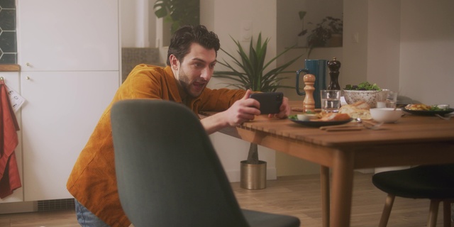 Video Reference: Furniture, Plant, Table, Tableware, Comfort, Textile, Houseplant, Wood, Interior design, Living room