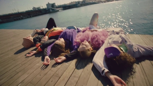 Video Reference: Water, Sky, Lake, Wood, Leisure, Fun, Happy, Hardwood, Plank, Horizon