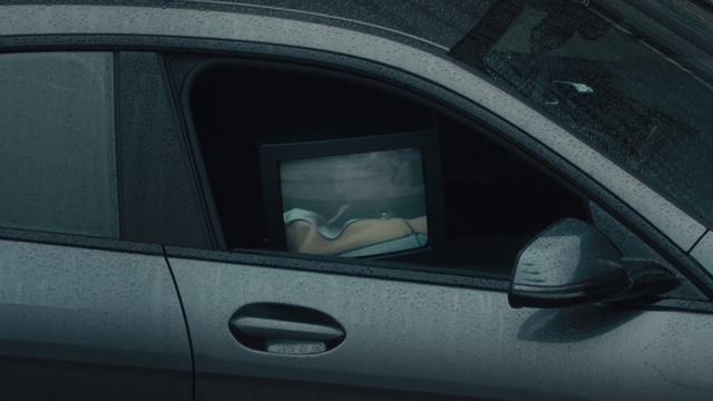 Video Reference: Vehicle, Automotive lighting, Window, Car, Motor vehicle, Automotive mirror, Automotive side-view mirror, Automotive design, Plant, Automotive tire