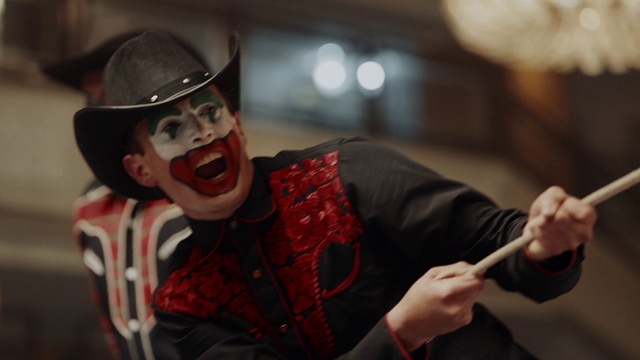 Video Reference: Musician, Hat, Zombie, Gesture, Performing arts, Entertainment, Music, Fedora, Sun hat, Costume hat