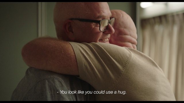 Video Reference: Forehead, Nose, Glasses, Cheek, Eyebrow, Vision care, Beard, Comfort, Jaw, Sleeve