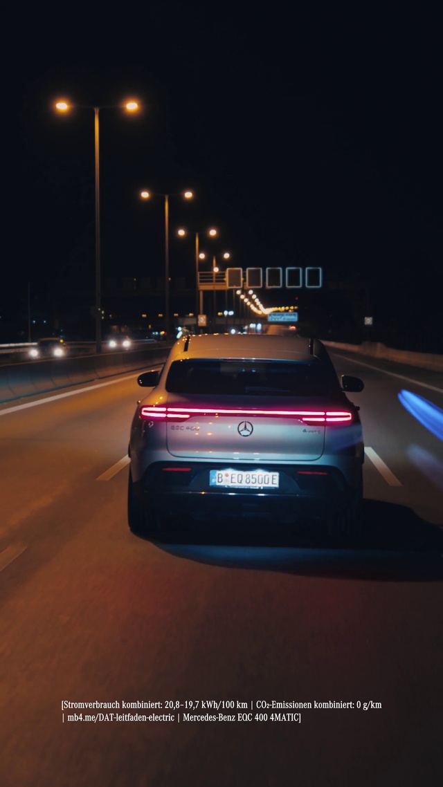 Video Reference: Car, Vehicle, Automotive tail & brake light, Vehicle registration plate, Automotive lighting, Hood, Automotive design, Mode of transport, Street light, Automotive exterior