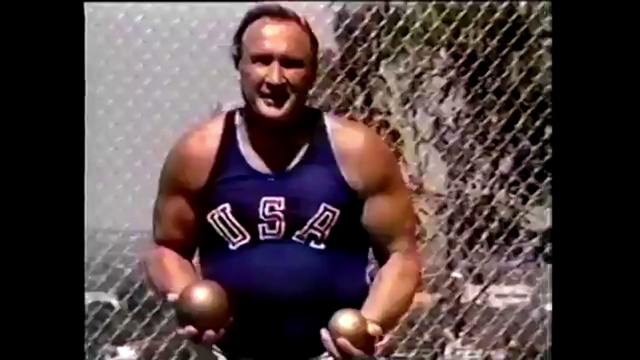 Video Reference: Sports uniform, Smile, Muscle, Sports equipment, Bodybuilder, Vest, Thigh, Combat sport, Chest, Contact sport