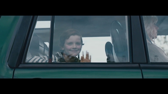 Video Reference: Smile, Motor vehicle, Automotive design, Automotive exterior, Vehicle door, Automotive mirror, Glass, Fun, Auto part, Automotive window part