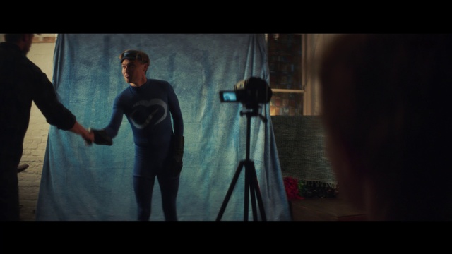 Video Reference: Tripod, Flash photography, Gesture, Camera accessory, Cameras & optics, Event, Darkness, Movie, Cinematographer, Camera