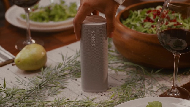 Video Reference: Food, Tableware, Dishware, Ingredient, Recipe, Fines herbes, Natural foods, Cuisine, Leaf vegetable, Dish