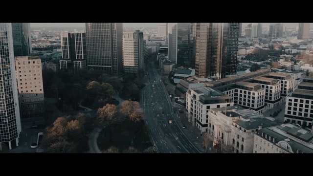 Video Reference: Skyscraper, Building, Daytime, World, Nature, Tower, Urban design, Tower block, Atmospheric phenomenon, Condominium
