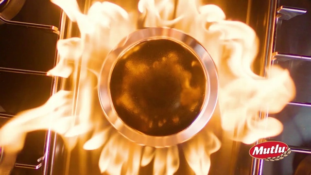 Video Reference: Petal, Amber, Wind instrument, Brass instrument, Cuisine, Music, Heat, Circle, Entertainment, Event