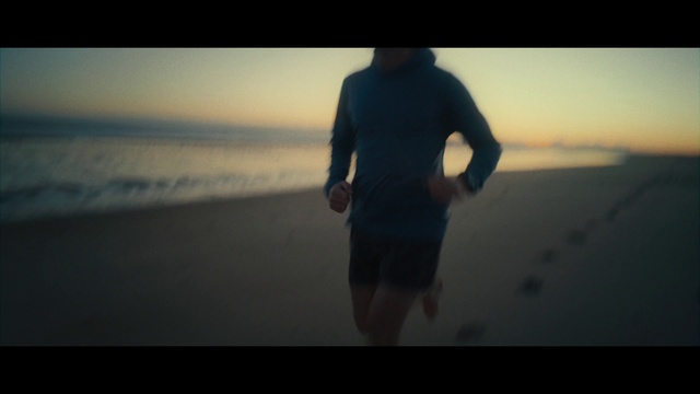 Video Reference: Atmosphere, Sky, People in nature, Flash photography, Gesture, Body of water, Happy, Dusk, Landscape, Horizon