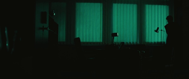 Video Reference: Curtain, Entertainment, Tints and shades, Event, Stage, Display device, Projector accessory, Darkness, Theater curtain, Rectangle