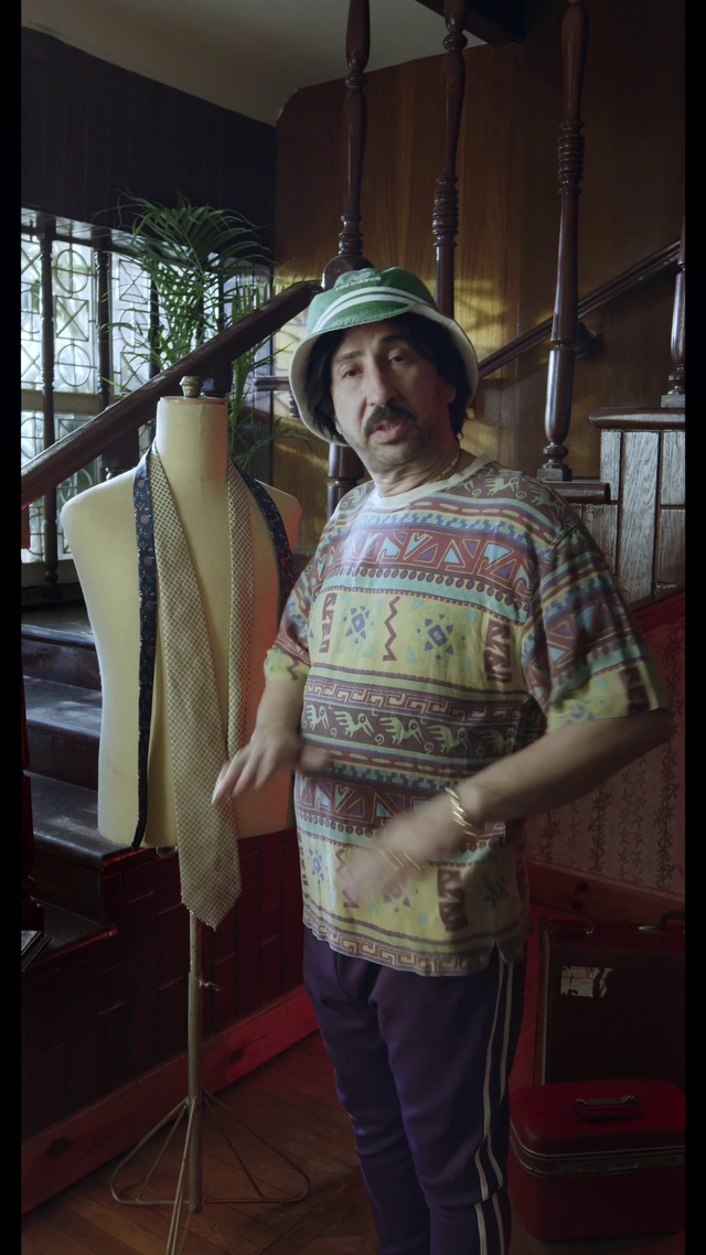 Video Reference: Jeans, Sleeve, Hat, Cap, Beard, T-shirt, Sun hat, Wood, Fashion design, Street fashion