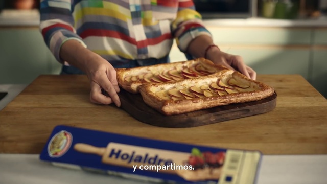 Video Reference: Hand, Food, Table, Wood, Recipe, Sleeve, Ingredient, Staple food, Dish, Cuisine