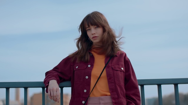 Video Reference: Lip, Sky, Sleeve, Street fashion, Dress shirt, Travel, Happy, Magenta, Blazer, Waist