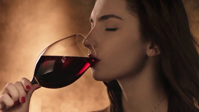 Video Reference: Hair, Nose, Glasses, Lip, Chin, Goggles, Eyebrow, Mouth, Vision care, Eyelash