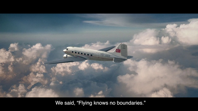 Video Reference: Cloud, Sky, Aircraft, Vehicle, Airplane, Aerospace manufacturer, Air travel, Aviation, Flap, Cumulus