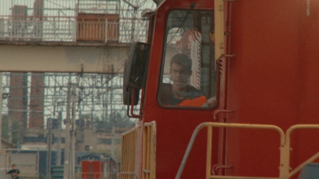 Video Reference: Vehicle, Wood, Mode of transport, Motor vehicle, Rolling stock, Hat, Facade, Public transport, Glass, Passenger car