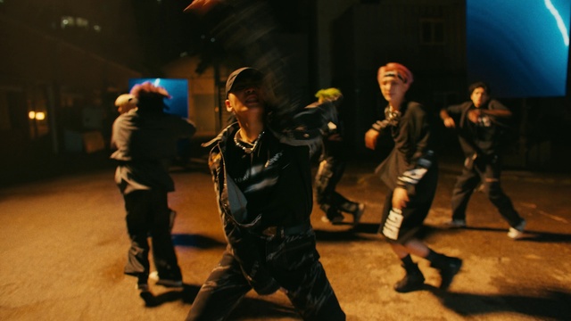 Video Reference: Performing arts, Entertainment, Hat, Choreography, Event, Performance art, Boot, Fun, Art, Public event