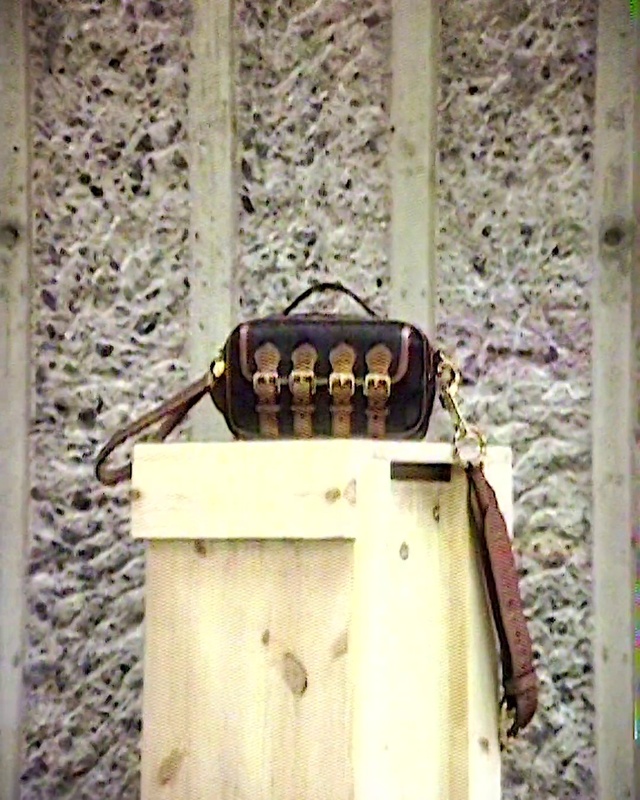 Video Reference: Wood, Bag, Gas, Tints and shades, Lock, Metal, Crate, Baggage, Padlock, Rectangle