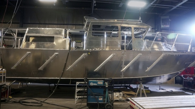 Video Reference: Gas, Engineering, Machine, Composite material, Industry, Metal, Aluminium, Steel, Building material, Titanium