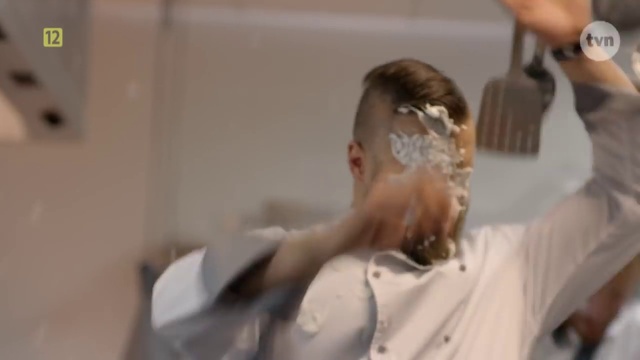 Video Reference: Vision care, Gesture, Eyewear, Eyelash, Fashion design, Event, Wrist, Hearing, Elbow, Fun