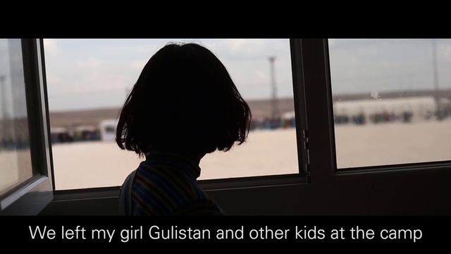 Video Reference: Water, Window, Flash photography, Happy, Tints and shades, Sky, Travel, Monochrome photography, Backlighting, Monochrome