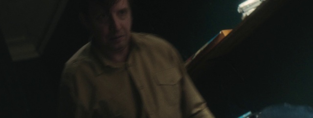 Video Reference: Flash photography, Sleeve, Musical instrument accessory, Darkness, Event, Audio equipment, Entertainment, Music, Dress shirt, Midnight