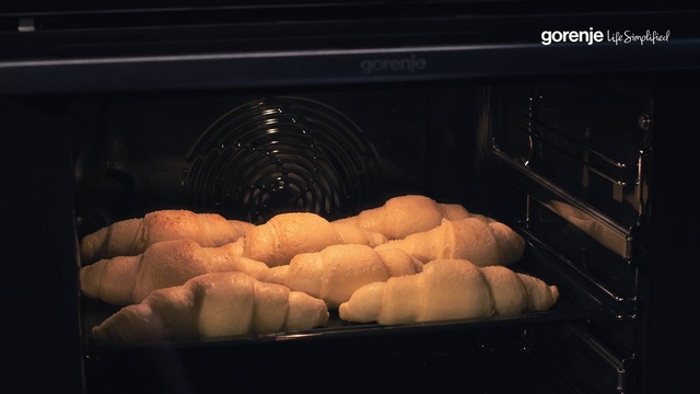 Video Reference: Food, Ingredient, Kitchen appliance, Home appliance, Recipe, Cuisine, Staple food, Dish, Cooking, Gas